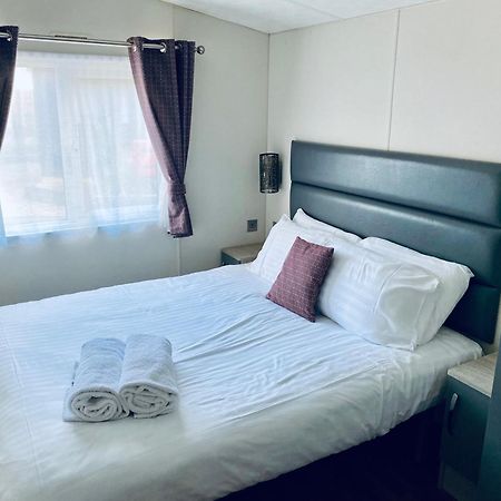 Hideaway By Liv Retreats Hotell Southrey  Exteriör bild