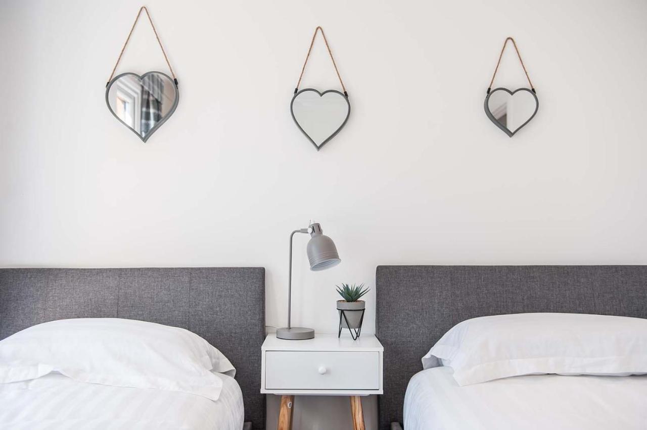 Hideaway By Liv Retreats Hotell Southrey  Exteriör bild