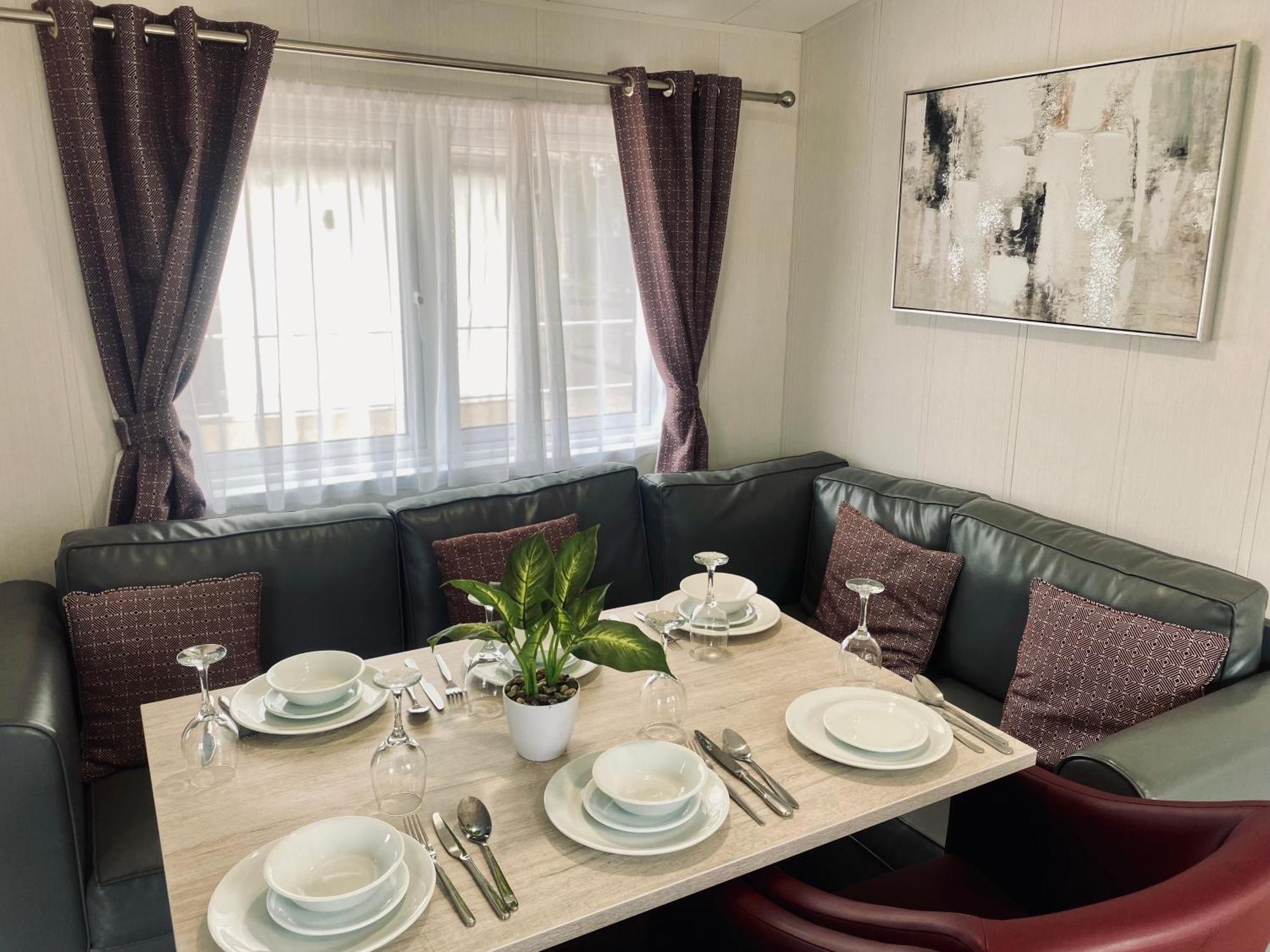 Hideaway By Liv Retreats Hotell Southrey  Exteriör bild